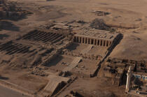 The first Temple of Seti in Egypt [AT] © Philip Plisson / Plisson La Trinité / AA32567 - Photo Galleries - Temple