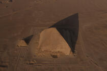 Dahshur, Egypt © Philip Plisson / Plisson La Trinité / AA32569 - Photo Galleries - Pyramid
