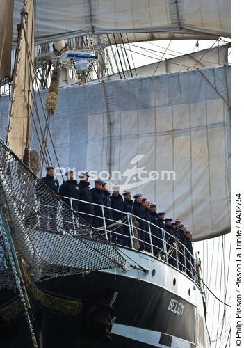 The Belem between Groix and Belle-Ile [AT] - © Philip Plisson / Plisson La Trinité / AA32754 - Photo Galleries - Tall ships