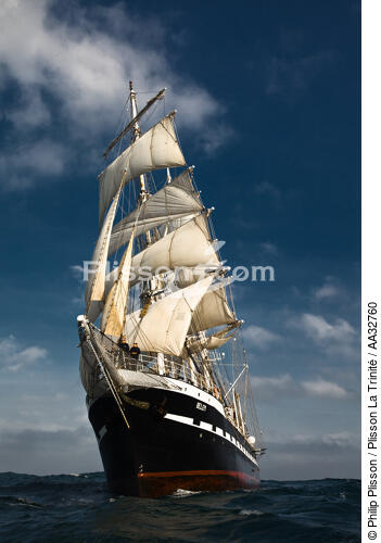 The Belem between Groix and Belle-Ile [AT] - © Philip Plisson / Plisson La Trinité / AA32760 - Photo Galleries - Three-masted ship