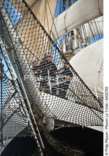 Le Belem entre Groix et Belle-Ile - © Philip Plisson / Plisson La Trinité / AA32763 - Nos reportages photos - Trois-mâts barque