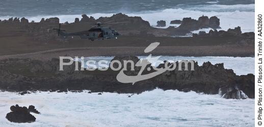 La tempête Joachim sur les côtes bretonnes. - © Philip Plisson / Plisson La Trinité / AA32860 - Nos reportages photos - Mer