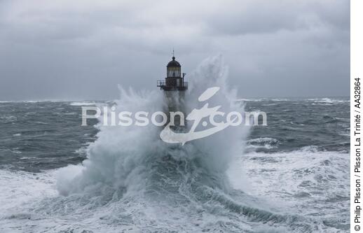 La tempête Joachim sur les côtes bretonnes. - © Philip Plisson / Plisson La Trinité / AA32864 - Nos reportages photos - Mer