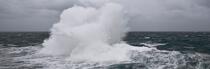 La tempête Joachim sur les côtes bretonnes. © Philip Plisson / Plisson La Trinité / AA32882 - Nos reportages photos - Tempête