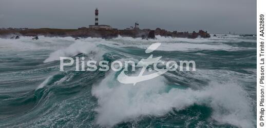 La tempête Joachim sur les côtes bretonnes. - © Philip Plisson / Plisson La Trinité / AA32889 - Nos reportages photos - Finistère