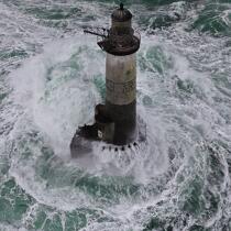 The storm Joachim on the Brittany coast. [AT] © Philip Plisson / Plisson La Trinité / AA32902 - Photo Galleries - Lighthouse [29]