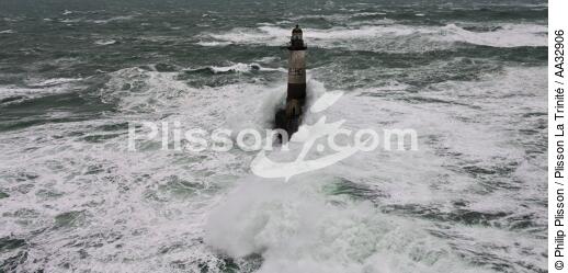 The storm Joachim on the Brittany coast. [AT] - © Philip Plisson / Plisson La Trinité / AA32906 - Photo Galleries - French Lighthouses