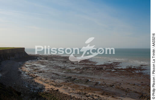 Arromanches - © Philip Plisson / Plisson La Trinité / AA33216 - Nos reportages photos - Grande marée