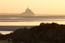 Mont-Saint-Michel bay tidal bore © Philip Plisson / Plisson La Trinité / AA33404 - Photo Galleries - Manche [The]