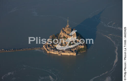 Mont-Saint-Michel - © Philip Plisson / Plisson La Trinité / AA33426 - Nos reportages photos - Mont-Saint-Michel [Baie du]