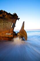 Fin du chantier de déconstruction du cargo TK Bremen sur la plage d'Erdeven © Guillaume Plisson / Plisson La Trinité / AA33458 - Nos reportages photos - Ville [56]