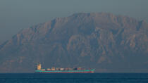 Strait of Gibraltar © Philip Plisson / Plisson La Trinité / AA33556 - Photo Galleries - Maritime transport
