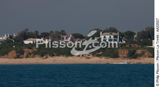 Roche beach - © Philip Plisson / Plisson La Trinité / AA33557 - Photo Galleries - Andalusia