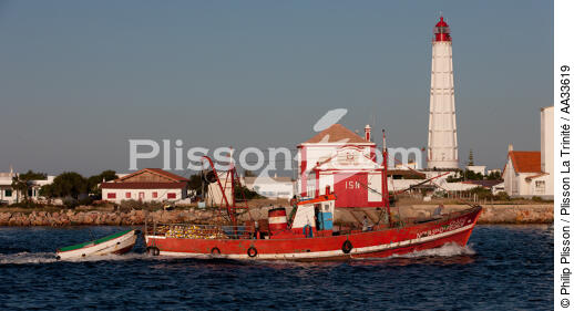 Faro island - © Philip Plisson / Plisson La Trinité / AA33619 - Photo Galleries - Site of interest [Por]