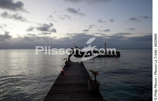 Princesse Bora hotel on Sainte-Marie island - © Philip Plisson / Plisson La Trinité / AA33666 - Photo Galleries - Star