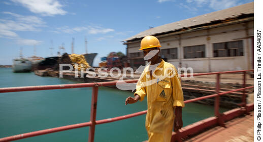 Diégo-Suarez - © Philip Plisson / Plisson La Trinité / AA34087 - Nos reportages photos - Construction navale