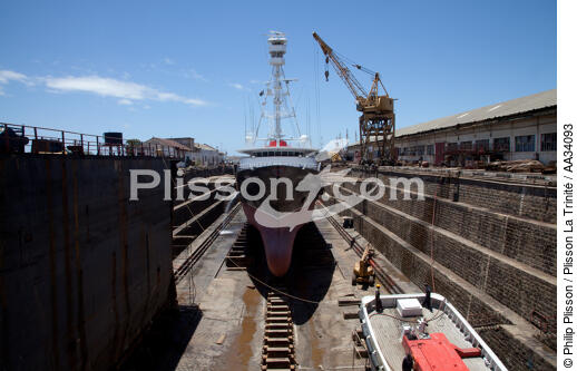 Diégo-Suarez - © Philip Plisson / Plisson La Trinité / AA34093 - Nos reportages photos - Chantier naval