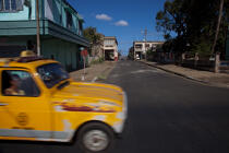 Diégo-Suarez © Philip Plisson / Plisson La Trinité / AA34101 - Photo Galleries - Taxi