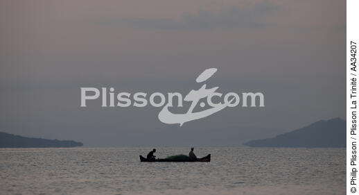 Nosy-Be - © Philip Plisson / Plisson La Trinité / AA34207 - Nos reportages photos - Pêche côtière