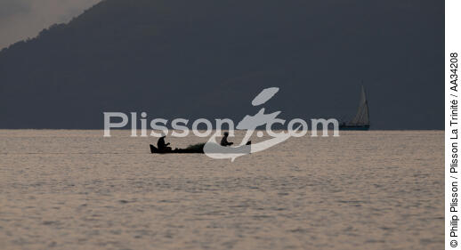 Nosy-Be - © Philip Plisson / Plisson La Trinité / AA34208 - Photo Galleries - Fishing nets