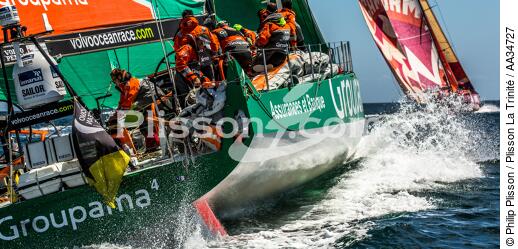 Volvo Ocean Race - Start of the last stage between Lorient and Galway [AT] - © Philip Plisson / Plisson La Trinité / AA34727 - Photo Galleries - Ocean Volvo Race