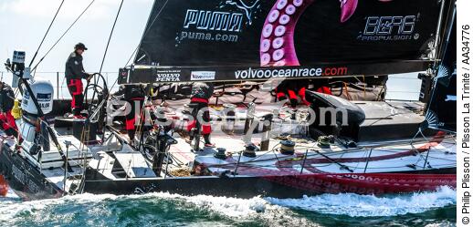 Volvo Ocean Race - Start of the last stage between Lorient and Galway [AT] - © Philip Plisson / Plisson La Trinité / AA34776 - Photo Galleries - Ocean Volvo Race