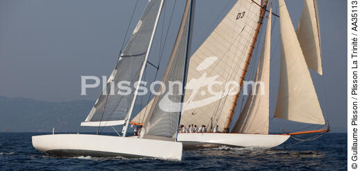 Ciao Gianni bord à bord avec Tuiga - © Guillaume Plisson / Plisson La Trinité / AA35113 - Nos reportages photos - Guillaume Plisson