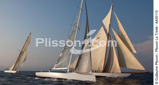 Ciao Gianni bord à bord avec Tuiga - © Guillaume Plisson / Plisson La Trinité / AA35115 - Nos reportages photos - Monocoque de course