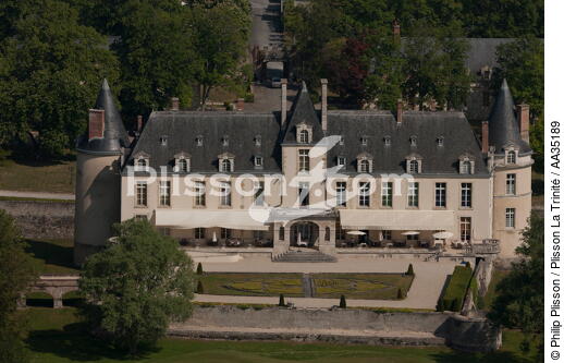 Le château d'Augerville - © Philip Plisson / Plisson La Trinité / AA35189 - Nos reportages photos - Ville (45)