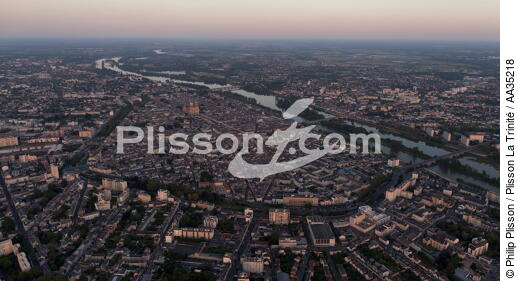 Orléans vue du ciel - © Philip Plisson / Plisson La Trinité / AA35218 - Nos reportages photos - Centre