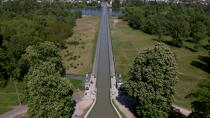 Briare canal bridge © Philip Plisson / Plisson La Trinité / AA35242 - Photo Galleries - Le Loiret vue du ciel