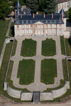 Le château de Malesherbes © Philip Plisson / Plisson La Trinité / AA35289 - Nos reportages photos - Vertical
