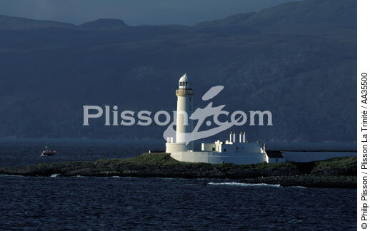 Le phare de Lismore en Ecosse - © Philip Plisson / Plisson La Trinité / AA35500 - Nos reportages photos - Signalisation maritime