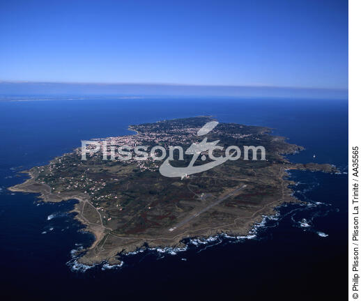 Yeu island - © Philip Plisson / Plisson La Trinité / AA35565 - Photo Galleries - Vendée
