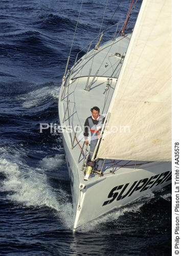 Alain Gautier on Bagage Superior - © Philip Plisson / Plisson La Trinité / AA35578 - Photo Galleries - Racing monohull