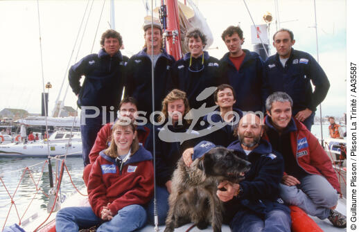 Le team de Catherine Chabaud sur Whirpool pour le Vendée Globe 1996-97 - © Guillaume Plisson / Plisson La Trinité / AA35587 - Nos reportages photos - Course au large