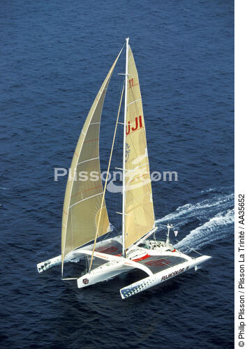 Fujicolor II - © Philip Plisson / Plisson La Trinité / AA35652 - Nos reportages photos - Course au large