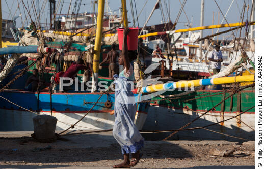 Port de Majunga, côtes Nord Ouest de Madagascar. - © Philip Plisson / Plisson La Trinité / AA35842 - Nos reportages photos - Monocoque