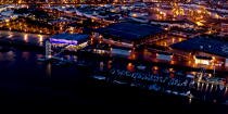 Le port de Lorient de nuit © Philip Plisson / Plisson La Trinité / AA35909 - Nos reportages photos - Environnement