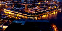 Le port de Lorient de nuit © Philip Plisson / Plisson La Trinité / AA35910 - Nos reportages photos - Environnement