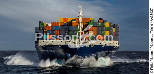 Le porte conteneur Marco Polo - © Philip Plisson / Plisson La Trinité / AA35937 - Nos reportages photos - Porte-conteneurs
