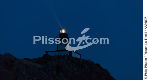 Pointe de la Revelata - © Philip Plisson / Plisson La Trinité / AA36007 - Nos reportages photos - Phare