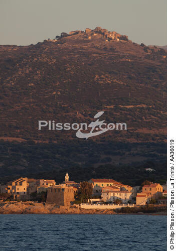 San Ambroggio, Corse - © Philip Plisson / Plisson La Trinité / AA36019 - Nos reportages photos - De Calvi à Pietranera