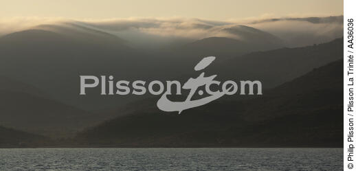 Désert des Agriates, Corsica - © Philip Plisson / Plisson La Trinité / AA36036 - Photo Galleries - Mist