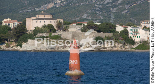 Saint-Florent en Corse - © Philip Plisson / Plisson La Trinité / AA36044 - Nos reportages photos - Signalisation maritime
