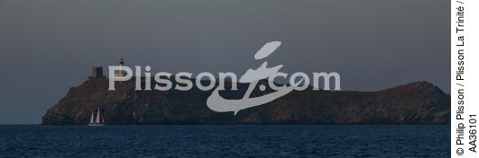 la Giraglia, Cap Corse - © Philip Plisson / Plisson La Trinité / AA36101 - Photo Galleries - Site of Interest [Corsica]