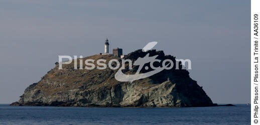 la Giraglia, Cap Corse - © Philip Plisson / Plisson La Trinité / AA36109 - Nos reportages photos - De Calvi à Pietranera