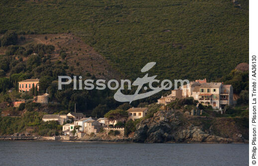Cap Corse, côte Est - © Philip Plisson / Plisson La Trinité / AA36130 - Nos reportages photos - Site [Corse]