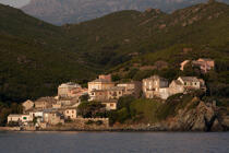 Cap Corse, côte Est © Philip Plisson / Plisson La Trinité / AA36133 - Nos reportages photos - Cap Corse