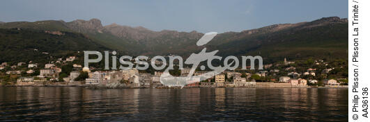 Cap Corse, côte Est - © Philip Plisson / Plisson La Trinité / AA36136 - Nos reportages photos - Collection Créative